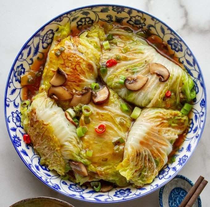 Napa Cabbage Rolls